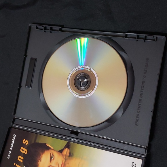 Multiple DVD's - Picture 4 of 9